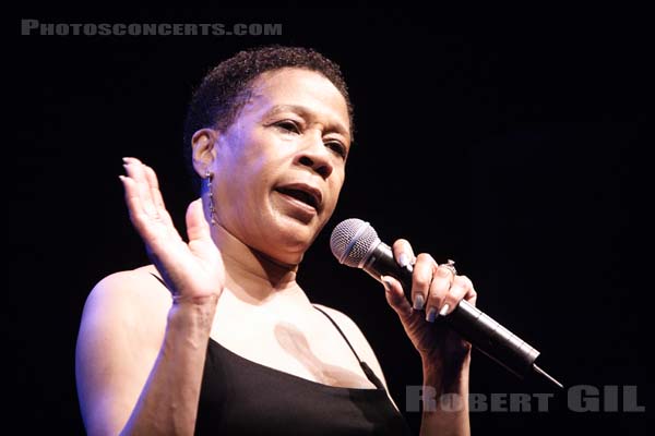 BETTYE LAVETTE - 2006-05-12 - PARIS - La Cigale - 